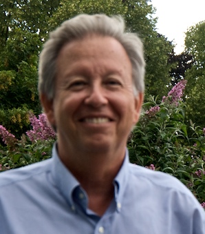 photo Credit: Julia Vitullo-Martin; Description:  Mark Pinsky  in Cambridge